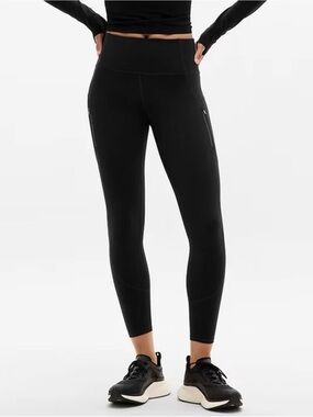 Athleta Women's Rainier High Rise  7/8 Tight Medium Black With Pockets